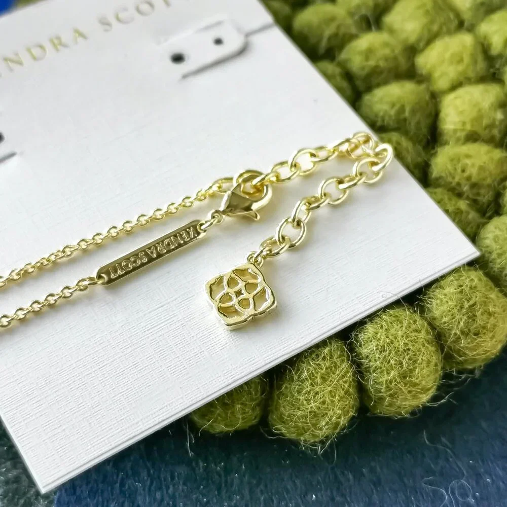 Kendra Scott Elisa Iridescent Drusy Necklace Gold - Picture 3 of 3